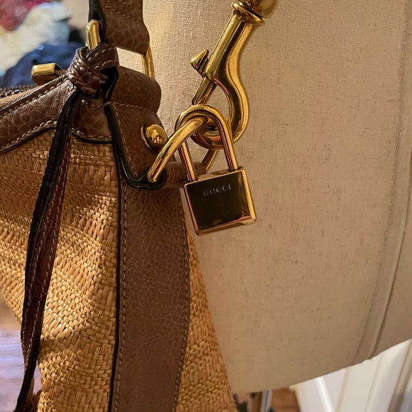 Gucci leather and raffia bag - Picture 12 of 14